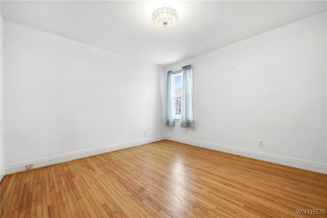 75 Fowler Avenue, Tonawanda, NY 14217