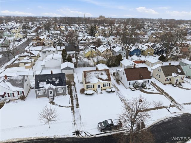 75 Fowler Avenue, Tonawanda, NY 14217