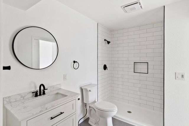 6275 Horseshoe Lane, Anderson, CA 96007