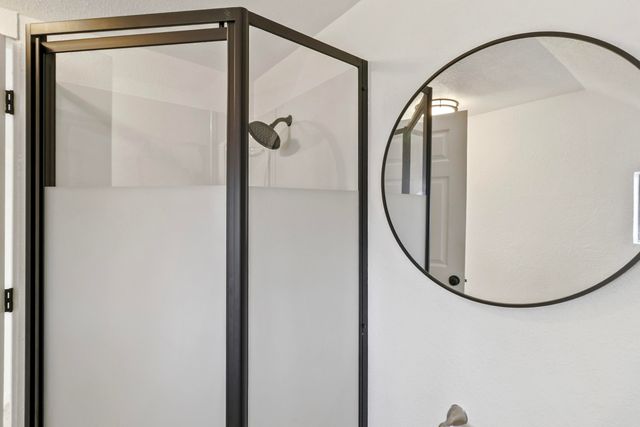 6275 Horseshoe Lane, Anderson, CA 96007