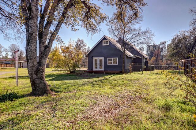 6275 Horseshoe Lane, Anderson, CA 96007