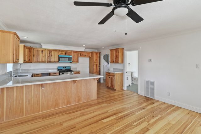 6275 Horseshoe Lane, Anderson, CA 96007