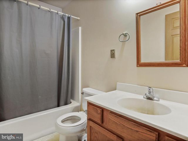 400 WISTERIA RIDGE RD, Capon Bridge, WV 26711