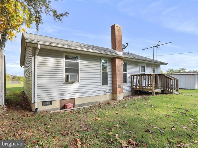 400 WISTERIA RIDGE RD, Capon Bridge, WV 26711