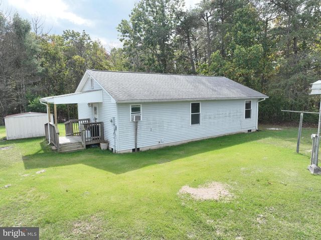 400 WISTERIA RIDGE RD, Capon Bridge, WV 26711