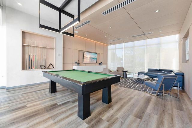 10220 NW 63rd Terrace 207, Doral, FL 33178