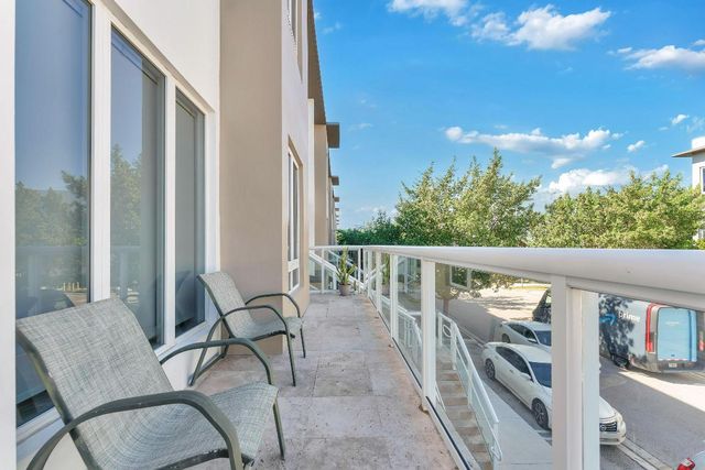 10220 NW 63rd Terrace 207, Doral, FL 33178