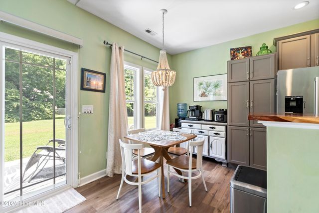 112 S Stone Drive, Sneads Ferry, NC 28460