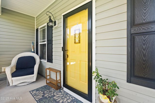 112 S Stone Drive, Sneads Ferry, NC 28460