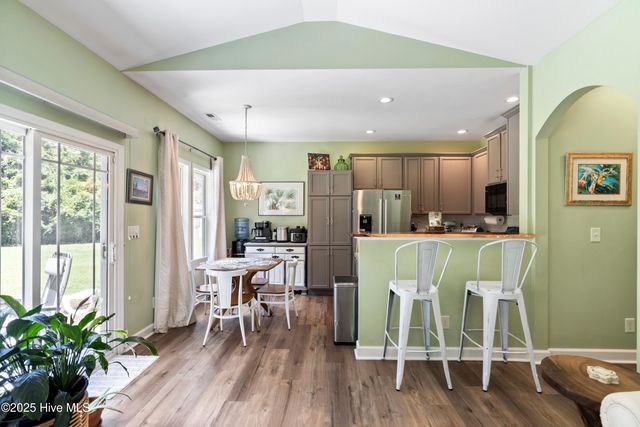 112 S Stone Drive, Sneads Ferry, NC 28460