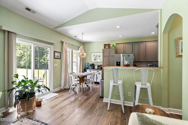 112 S Stone Drive, Sneads Ferry, NC 28460