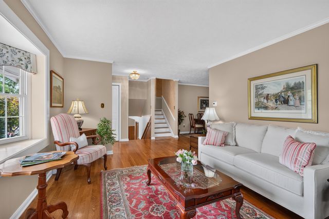 916 Edgewater Drive, Lexington, KY 40502