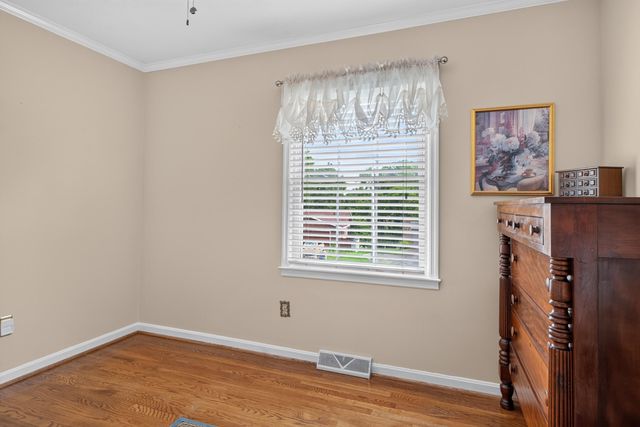 916 Edgewater Drive, Lexington, KY 40502