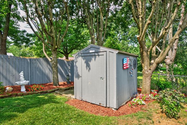 916 Edgewater Drive, Lexington, KY 40502