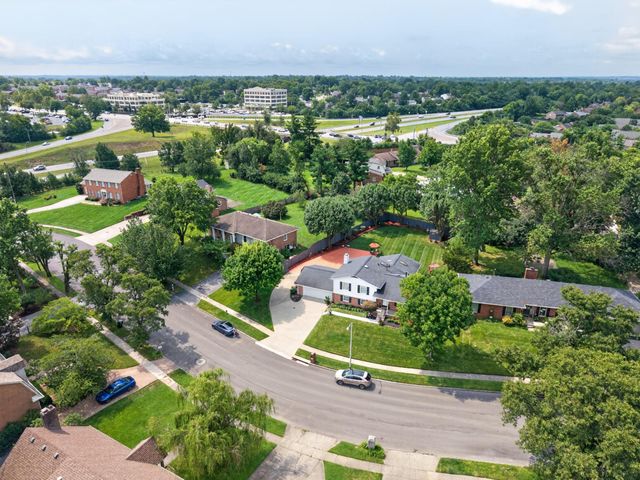 916 Edgewater Drive, Lexington, KY 40502