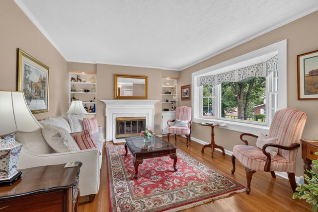 916 Edgewater Drive, Lexington, KY 40502
