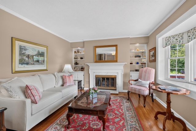 916 Edgewater Drive, Lexington, KY 40502