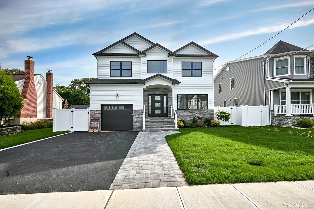 104 Maeder Avenue, North Merrick, NY 11566 — photo 2