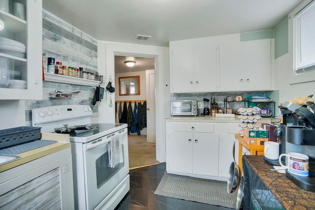 1605 NW 1st Street, Bend, OR 97703