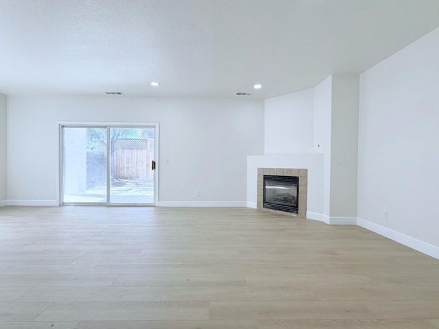 1559 Ronnie Court, Merced, CA 95341