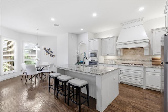4604 Pony Avenue, Carrollton, TX 75010