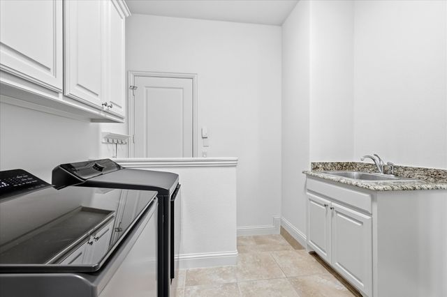 4604 Pony Avenue, Carrollton, TX 75010