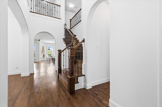 4604 Pony Avenue, Carrollton, TX 75010