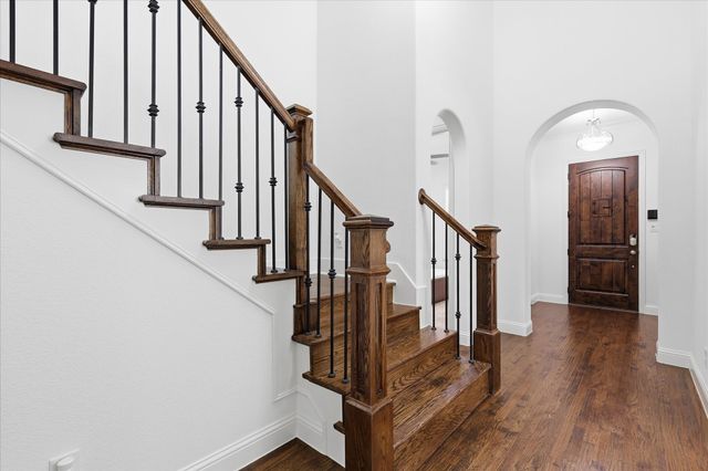 4604 Pony Avenue, Carrollton, TX 75010