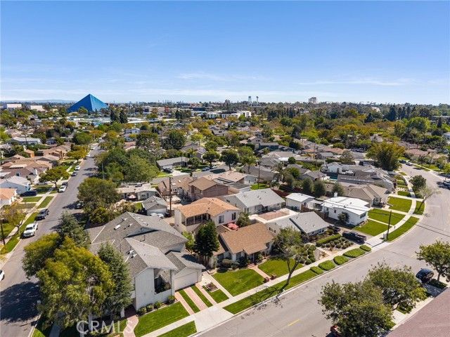 2038 San Anseline, Long Beach, CA 90815