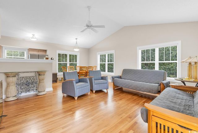 816 N 11th Ave. N, Myrtle Beach, SC 29575