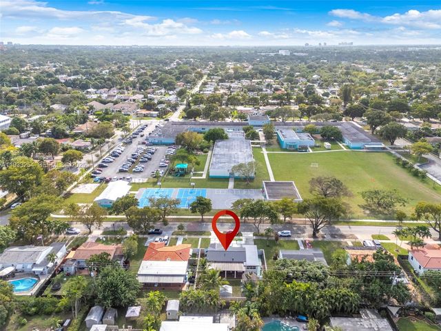 5931 SW 14th St, West Miami, FL 33144
