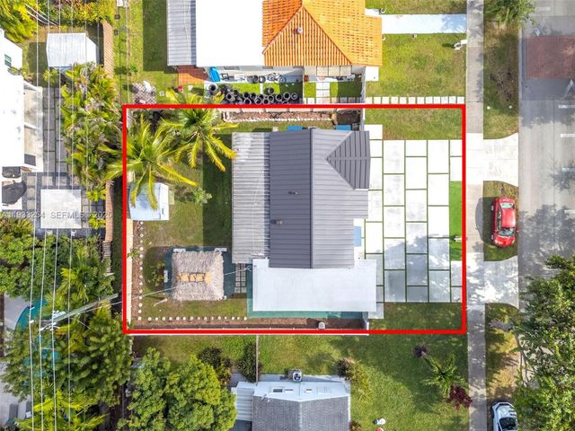 5931 SW 14th St, West Miami, FL 33144