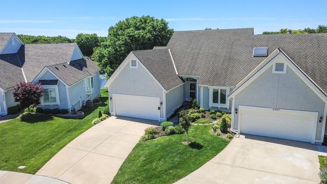 5225 W 122nd Street, Overland Park, KS 66209