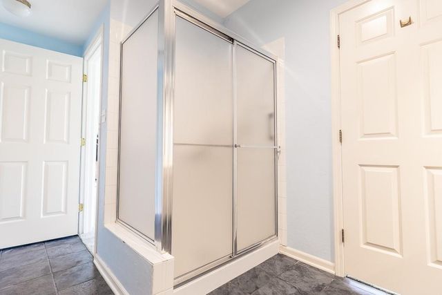 5225 W 122nd Street, Overland Park, KS 66209