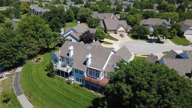 5225 W 122nd Street, Overland Park, KS 66209