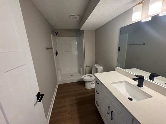 1766 Tuscany Drive SE, Altoona, IA 50009