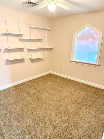 432 N Kettner Drive, Muncie, IN 47304