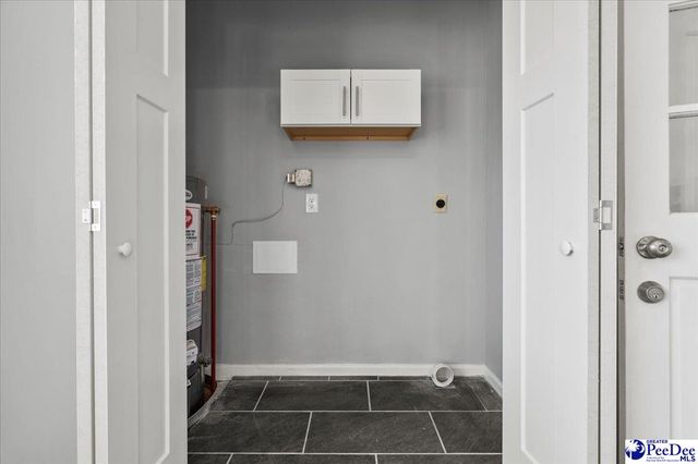 2314 W Meadow Ln., Florence, SC 29501