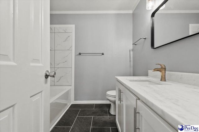 2314 W Meadow Ln., Florence, SC 29501