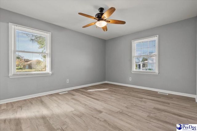 2314 W Meadow Ln., Florence, SC 29501