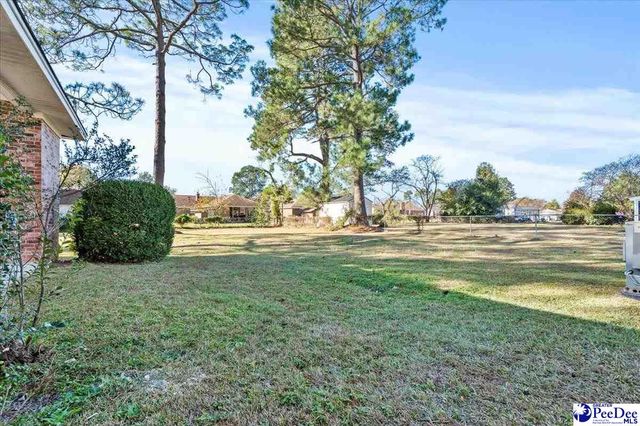 2314 W Meadow Ln., Florence, SC 29501