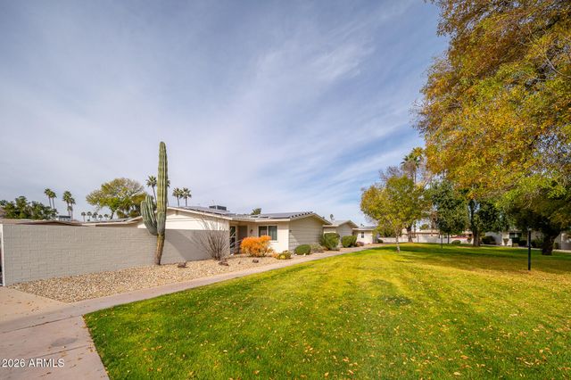 10539 W PALMERAS Drive, Sun City, AZ 85373