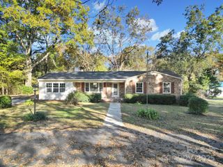 3987 Taxahaw Road, Lancaster, SC 29720