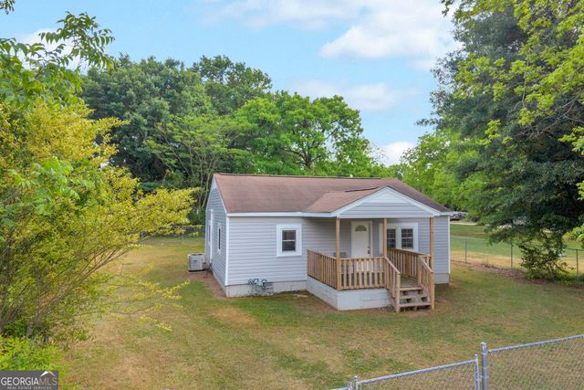 170 Savannah Street, Hartwell, GA 30643