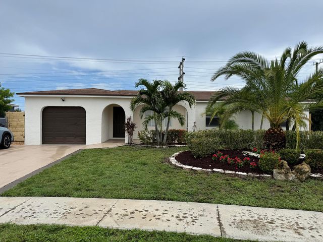 22592 Lombard Avenue, Boca Raton, FL 33428