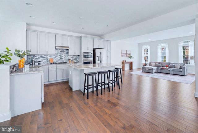 54 WESTHAMPTON DR, Wilmington, DE 19808