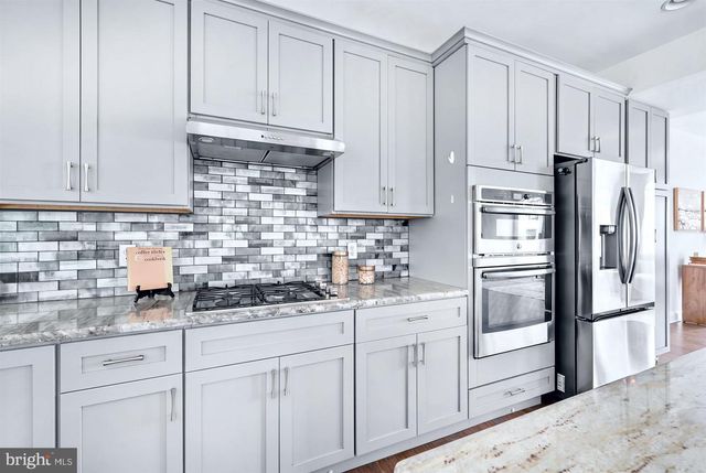 54 WESTHAMPTON DR, Wilmington, DE 19808