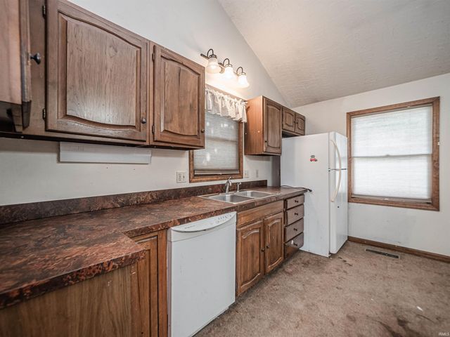 6709 Lincoln Avenue, Evansville, IN 47715