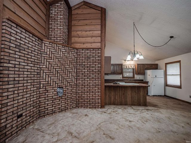 6709 Lincoln Avenue, Evansville, IN 47715