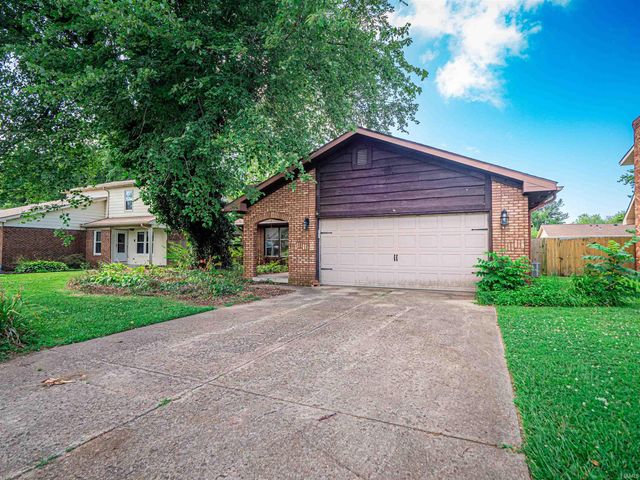 6709 Lincoln Avenue, Evansville, IN 47715